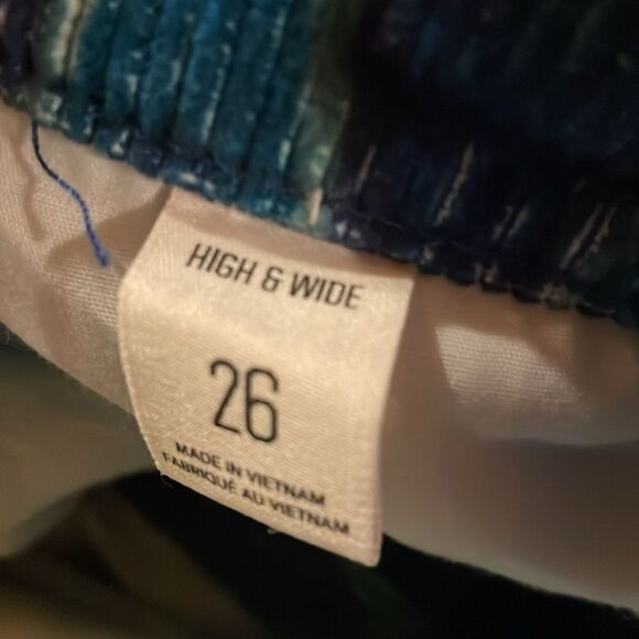 BDG High and Wide Corduroy Pants - Picture 15 of 16